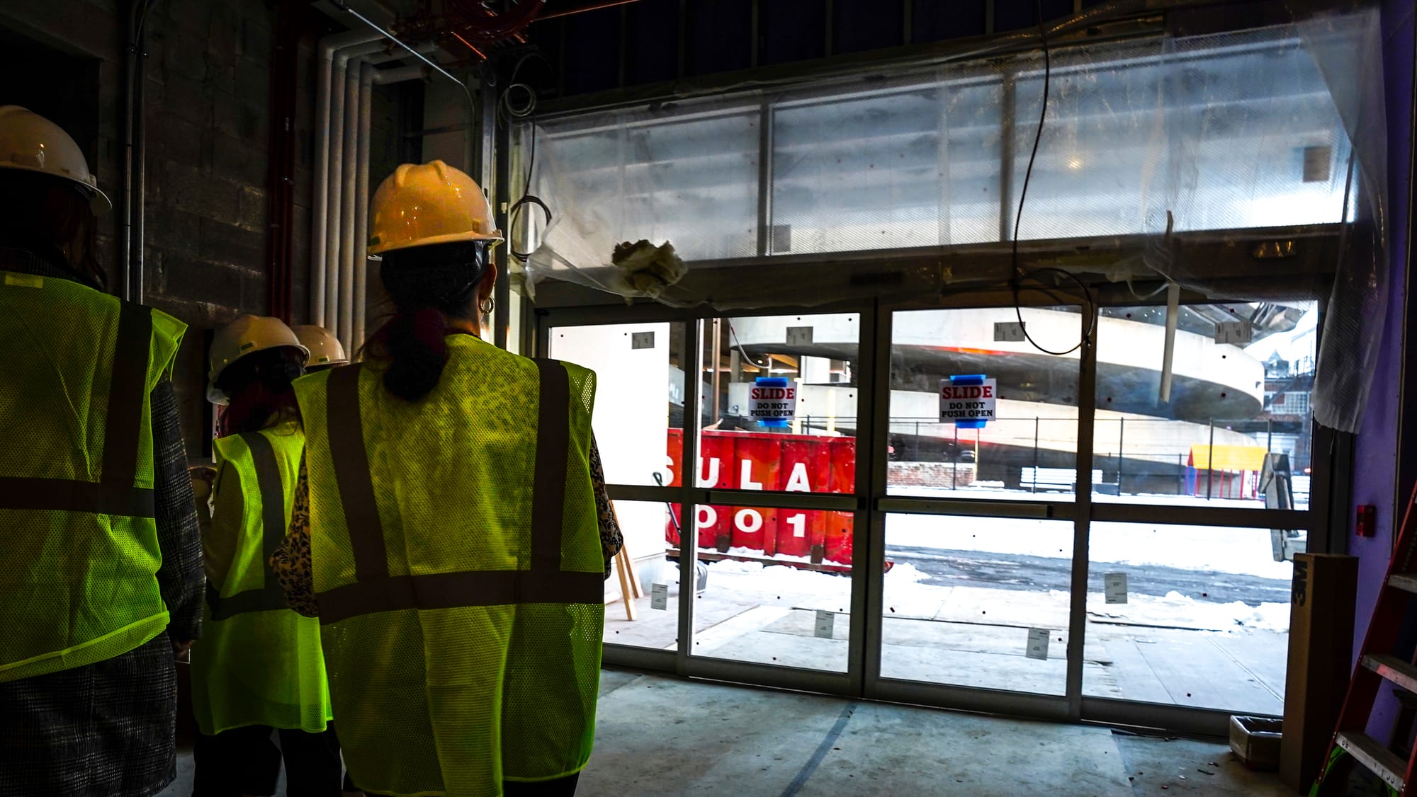 Guests walk by the Court Street entrance to the Da Vinci Science Center. Representatives of the Da Vinci Science Center lead 