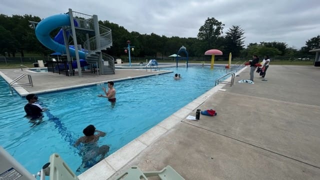 Cedar Beach pool offered free swim sessions during the World's Largest Swim Lesson.