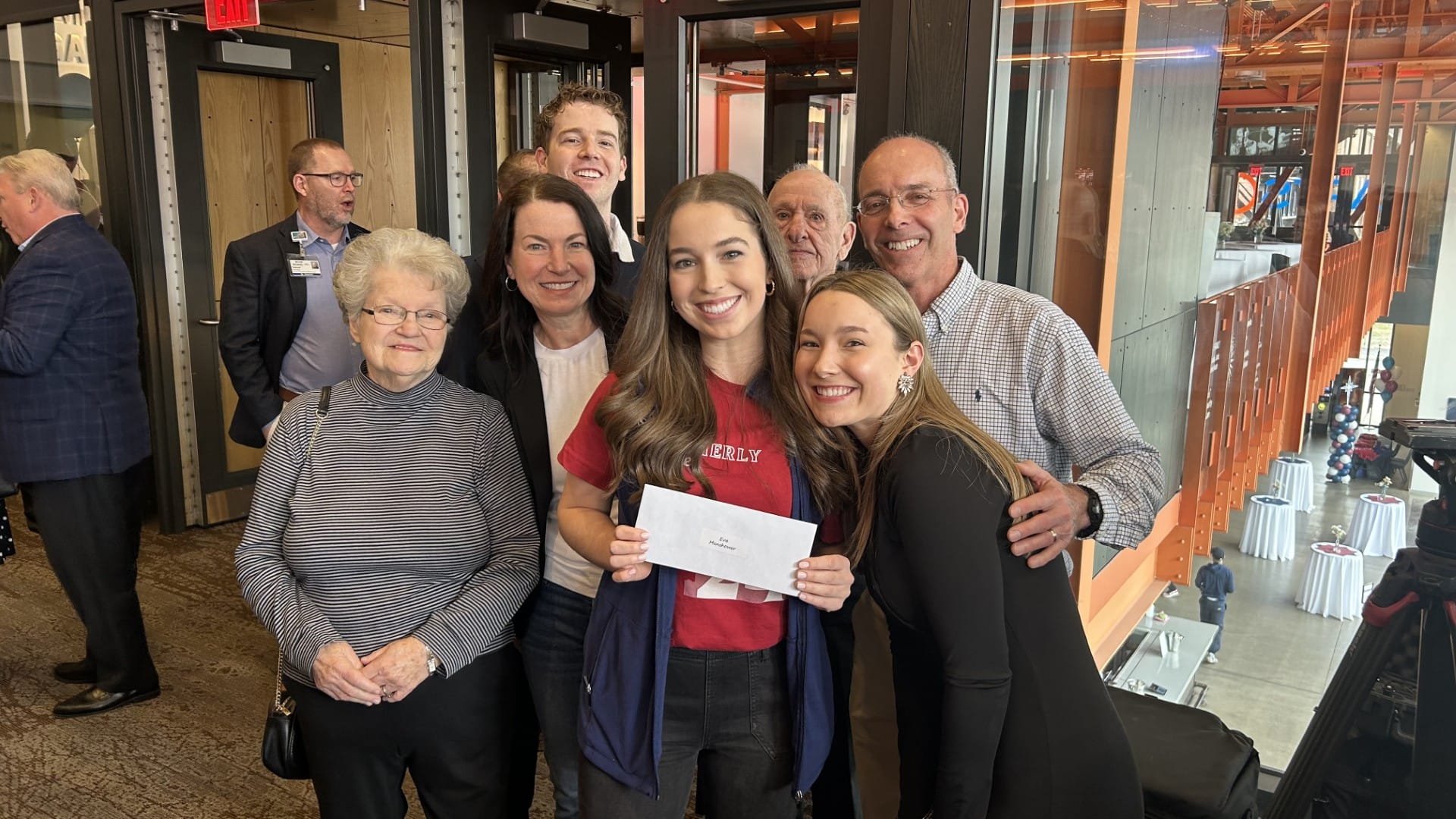 Medical student Eva Munshower finds out she is headed to St. Luke's for her residency on Match Day. Her Father, Dr. Thomas Mu