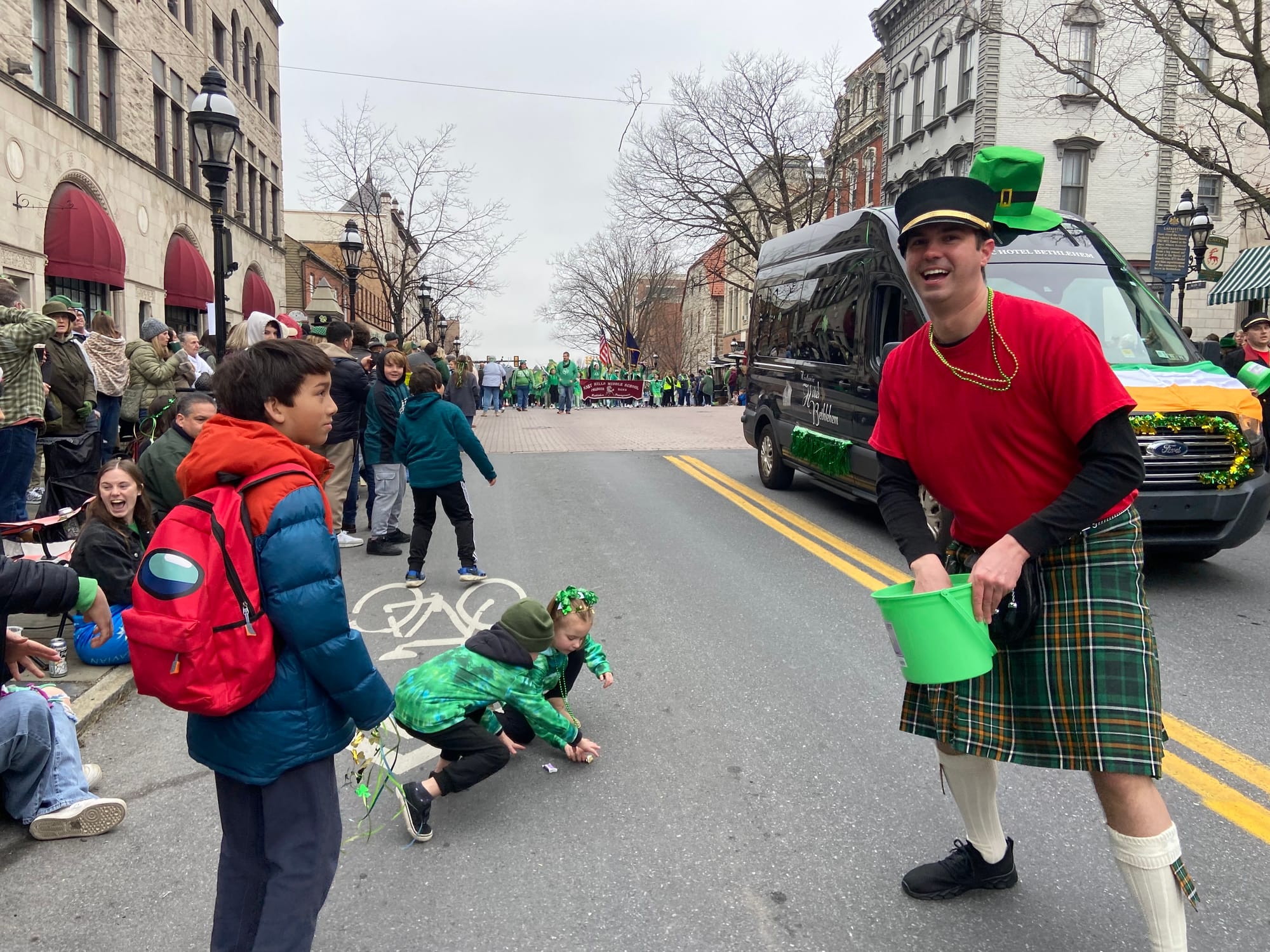 The Parade of Shamrocks, hosted by Celtic Cultural Alliance, kicked off at 1 p.m. Saturday, winding its way through the city’