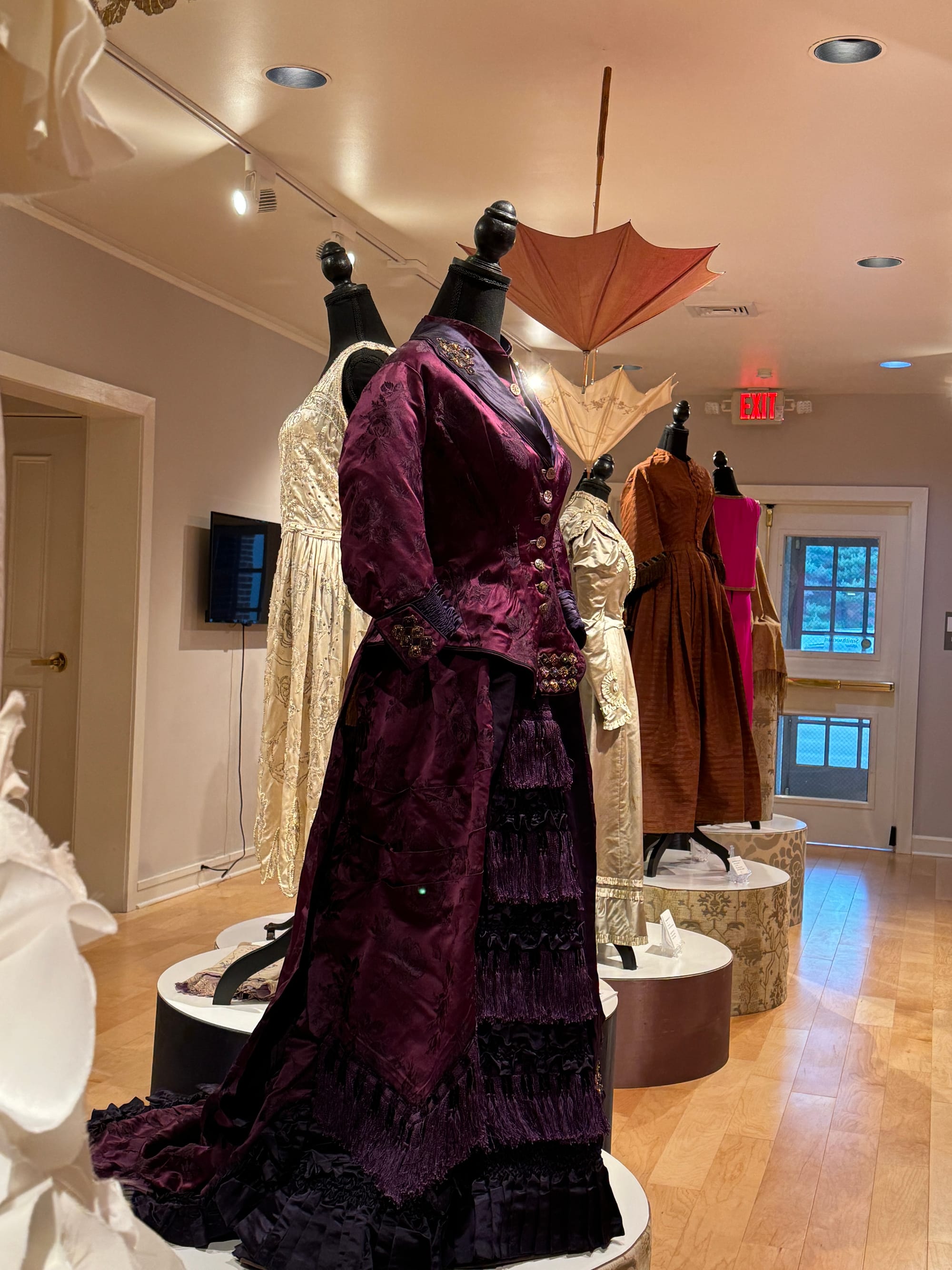 Items in the silk exhibit in Bethlehem museums
