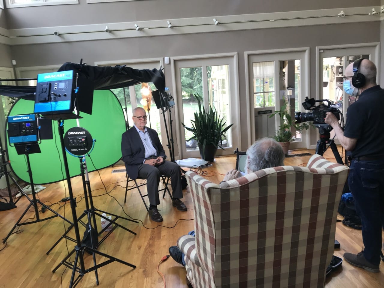 The documentary has a wide variety of experts, physicians, and patients featured throughout it.