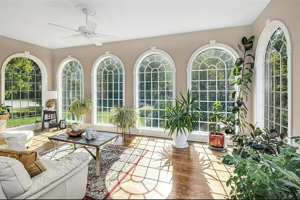 Large Palladian-style windows