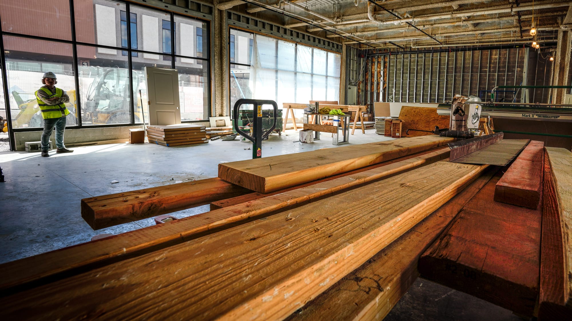 This is the soon-to-be Paris Baguette Restaurant adjacent to the Dream Boyd Theatre project on West Broad Street in Bethlehem