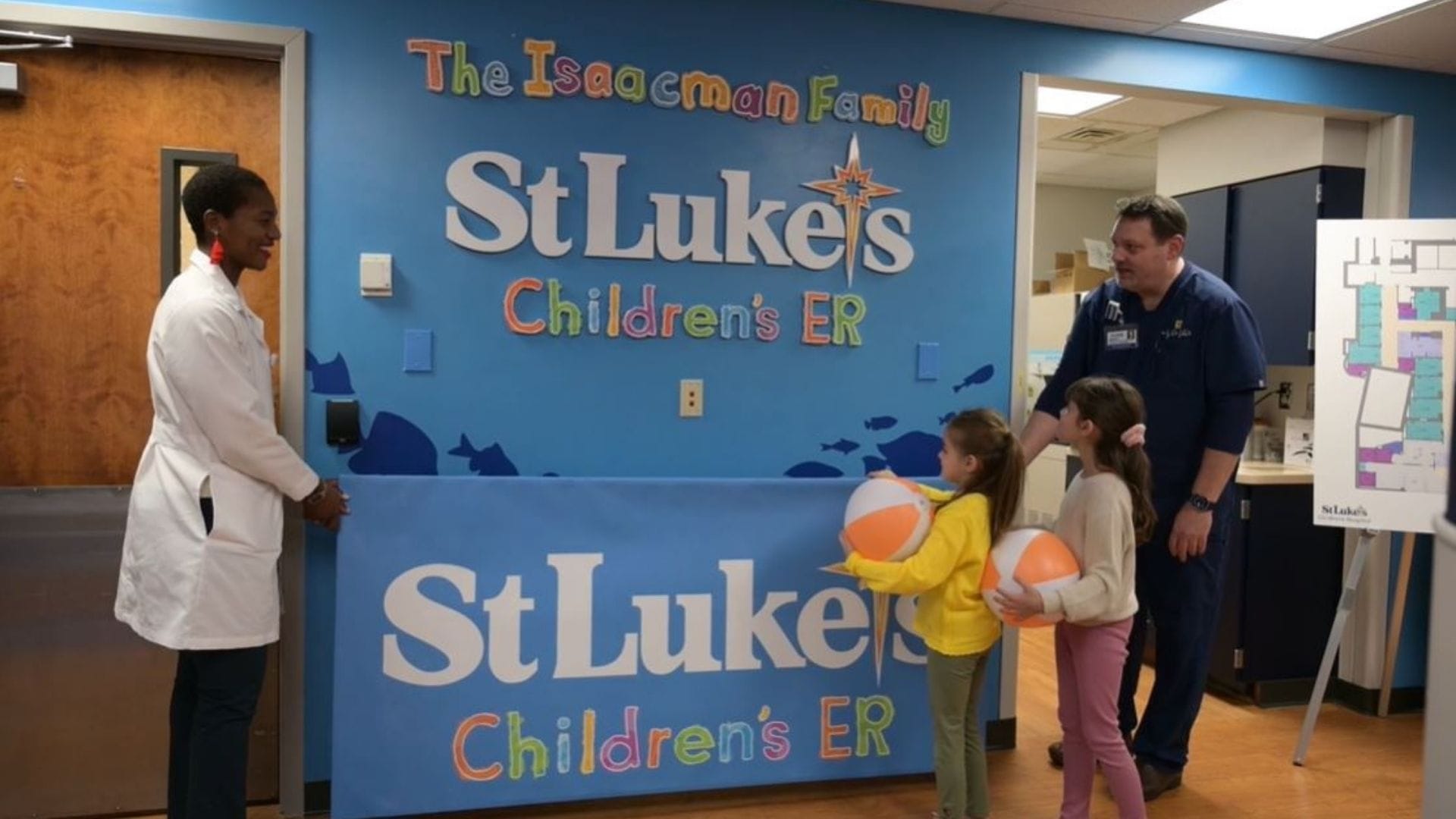 Dr. Arnold with the Isaacman children in St. Luke’s University Health Network's new pediatric emergency room.
