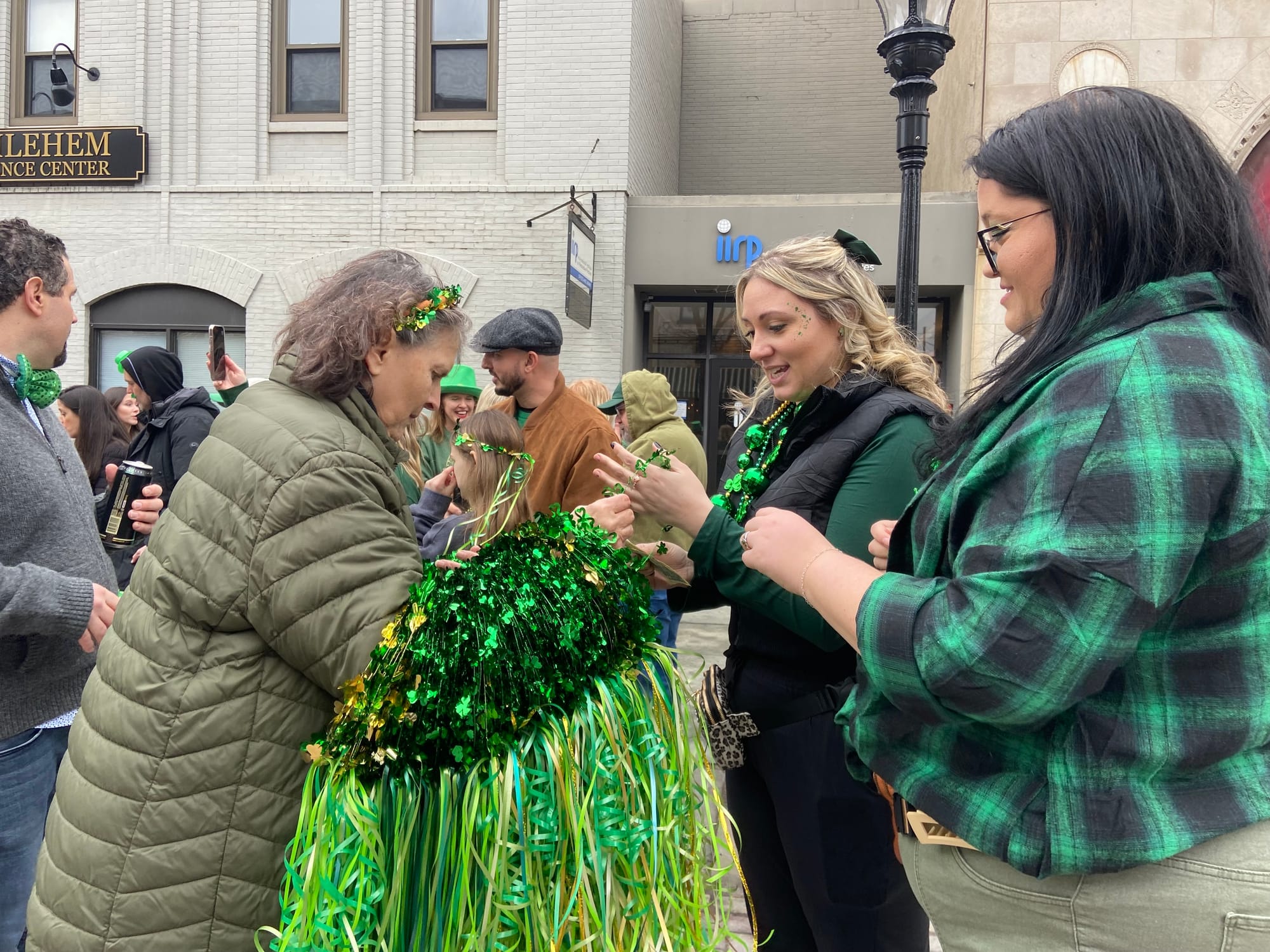The Parade of Shamrocks, hosted by Celtic Cultural Alliance, kicked off at 1 p.m. Saturday, winding its way through the city’