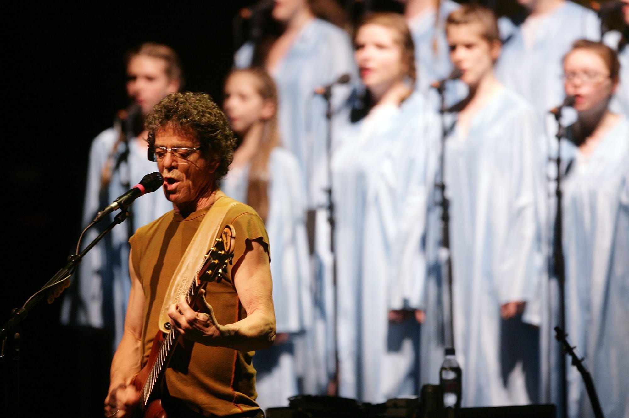 Reed performs his album Berlin