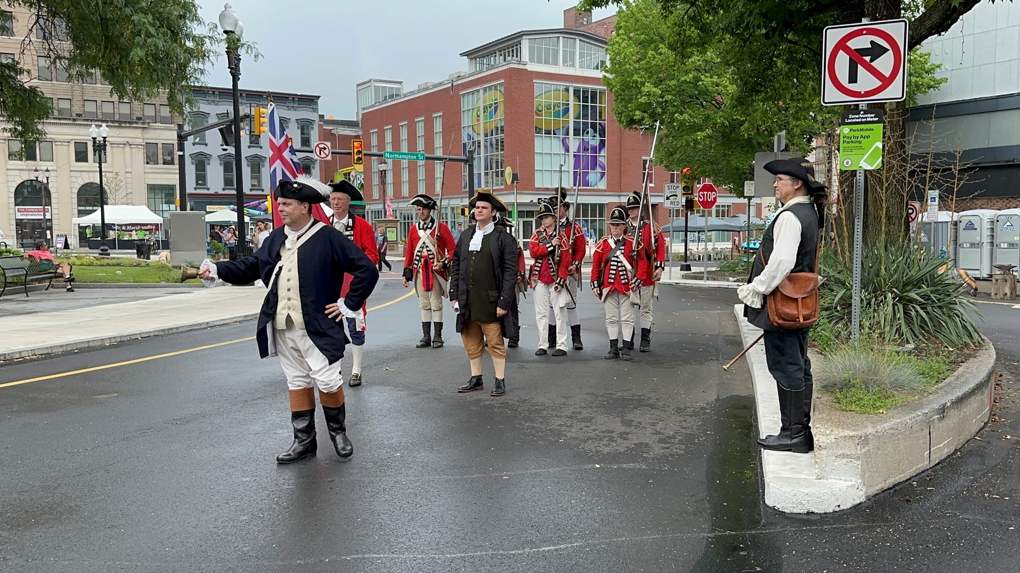 Easton celebrates Heritage Day with a reading of the Declaration of Independence, in addition to other fun events.