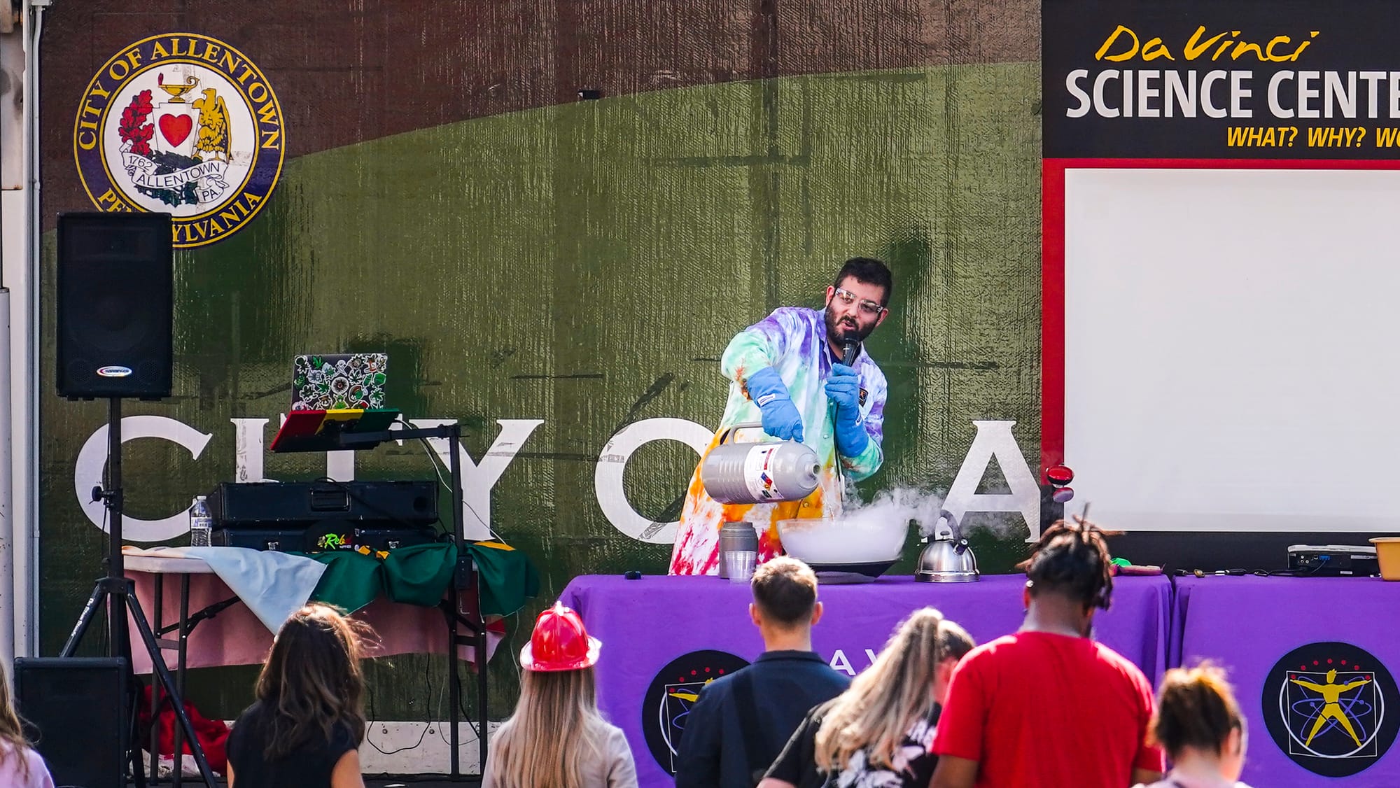 Thousands turn out for the Allentown Halloween festivities. Allentown holds its annual Hallo-weekend 2023 and Allentown Walki