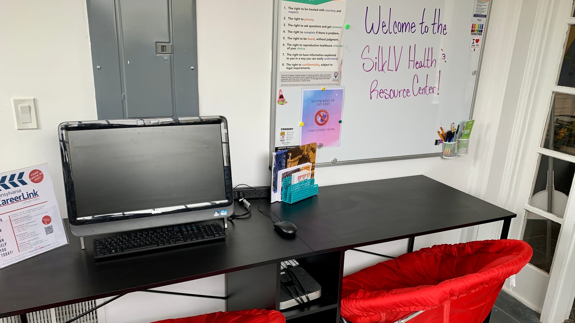 The computer area at Silk Lehigh Valley's new location.