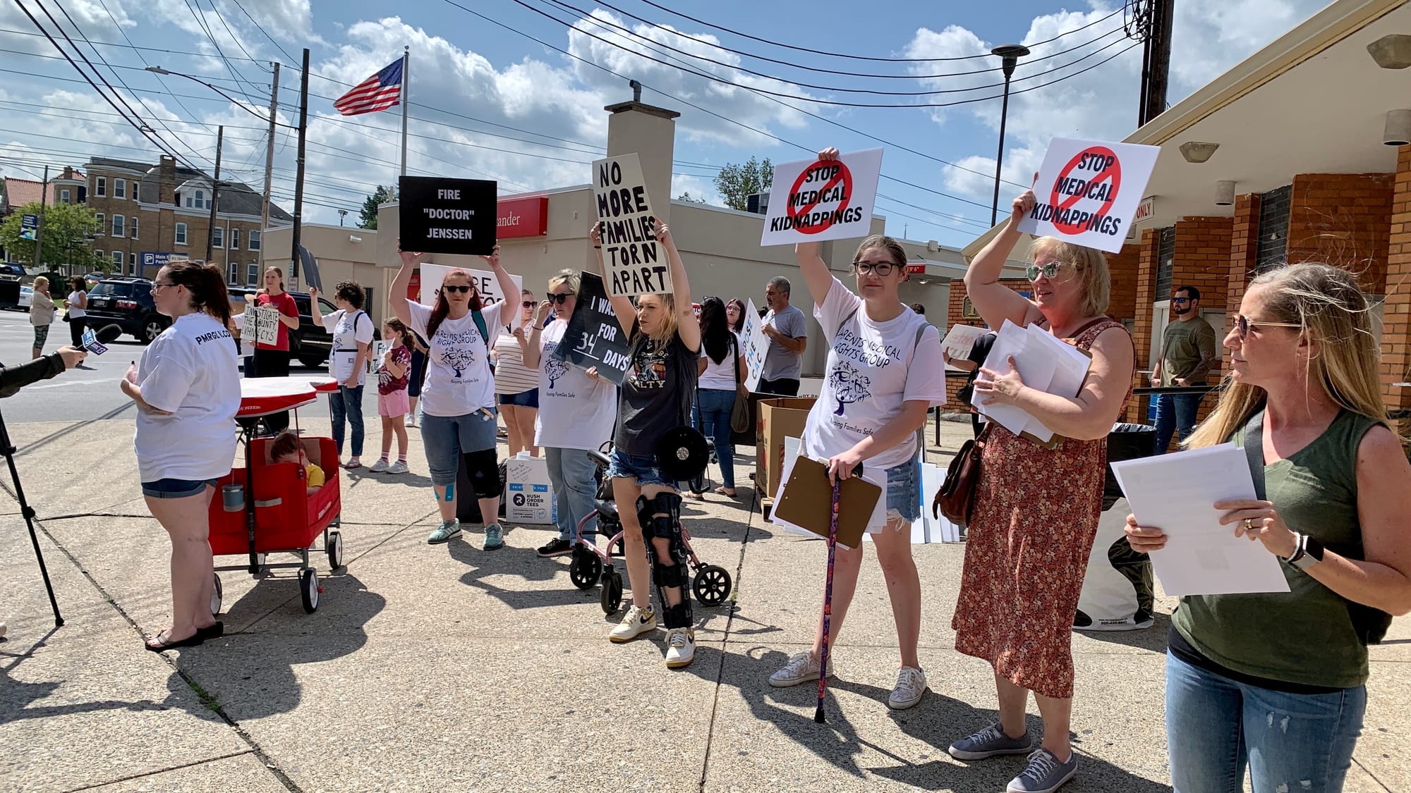 People at the protest organized by the Parents' Medical Rights Group Greater Lehigh Valley Chapter.
