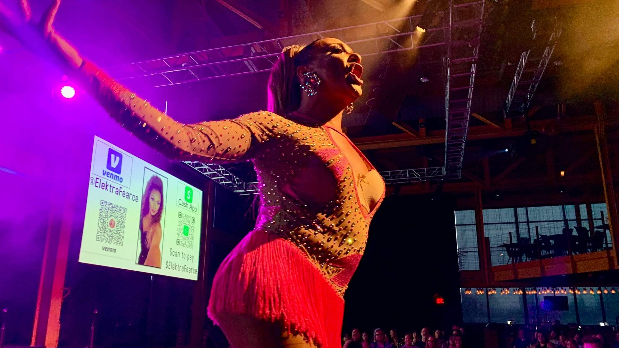 Elektra Fearce St. James performs at Draggin' with the Divas.