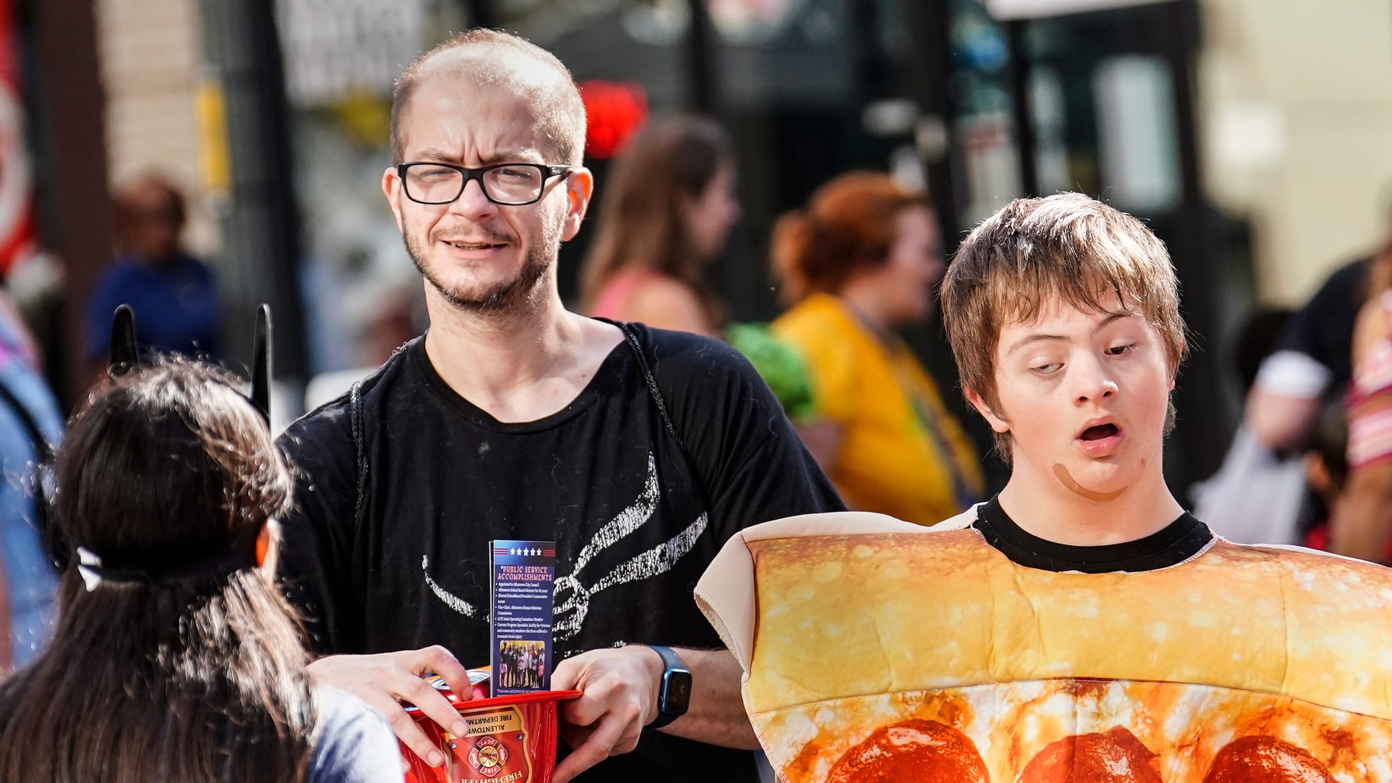 Thousands turn out for the Allentown Halloween festivities. Allentown holds its annual Hallo-weekend 2023 and Allentown Walki