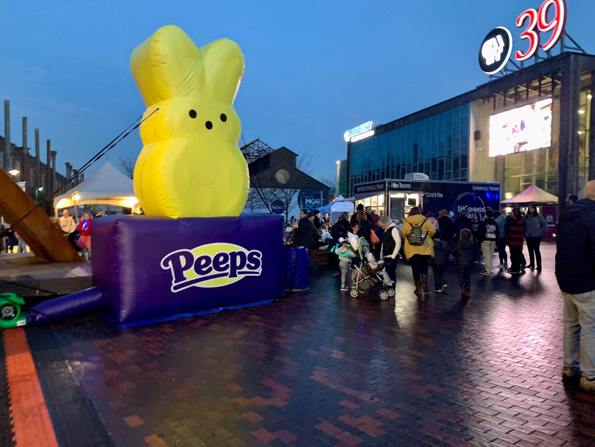 An inflatable Peep at PeepsFest.