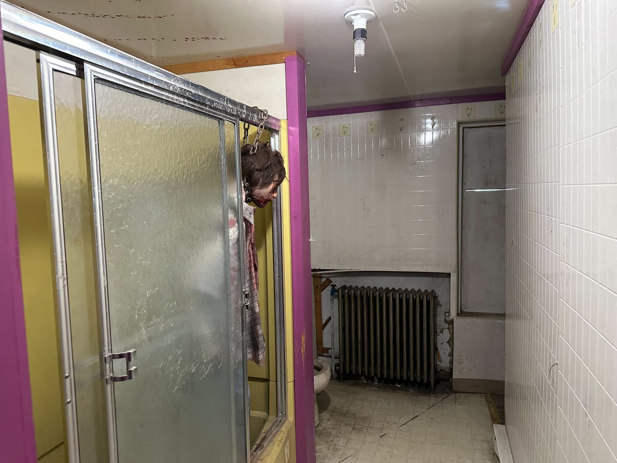 "24 Hours in Hell" is a TV series that will take a paranormal journey through Hell House (the Waldorf Estate) in Lehighton.