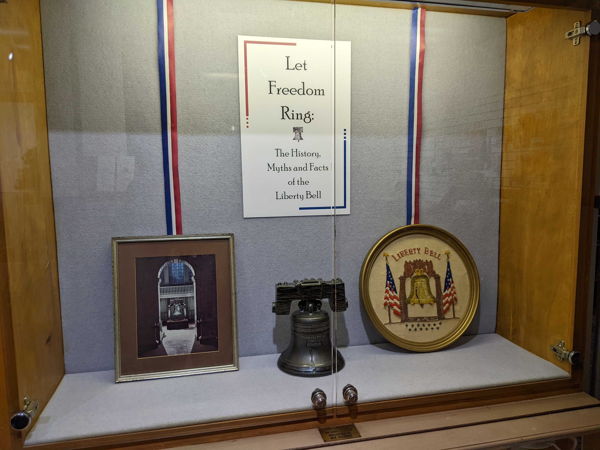 The museum housed a full-size replica of the Liberty Bell, which was hidden there from September 1777 to June 1778, as well a