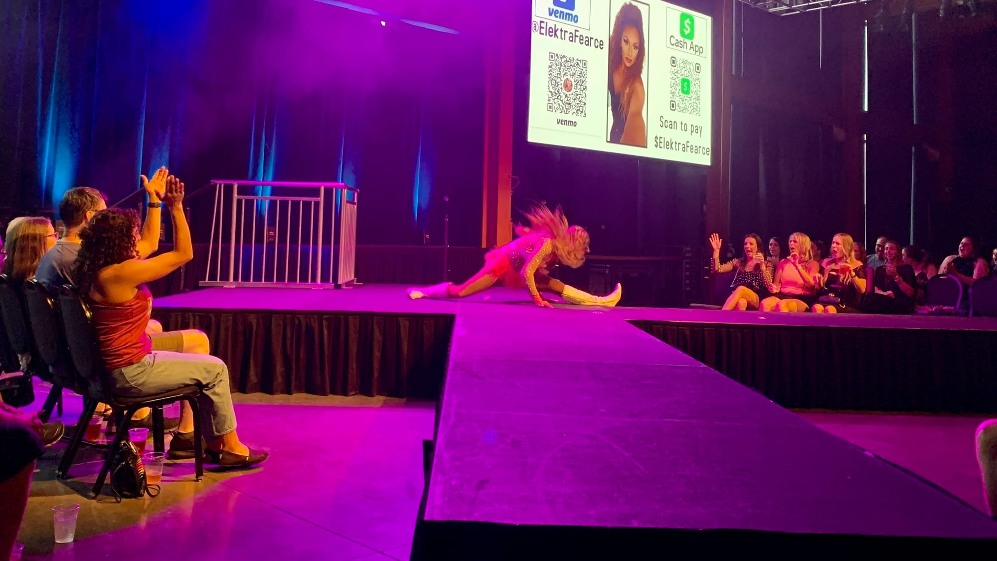 Elektra Fearce St. James performs at Draggin' with the Divas.