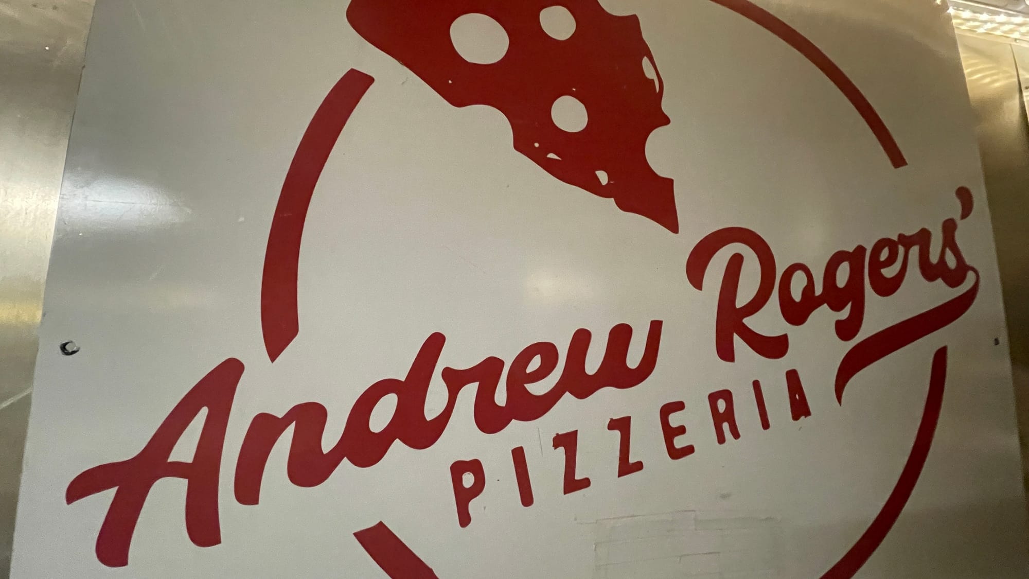 Each Friday and Saturday since November, Andrew Rogers’ Pizzeria has set up shop outside Joe’s Tavern, 12 W. Broad St., in Ce