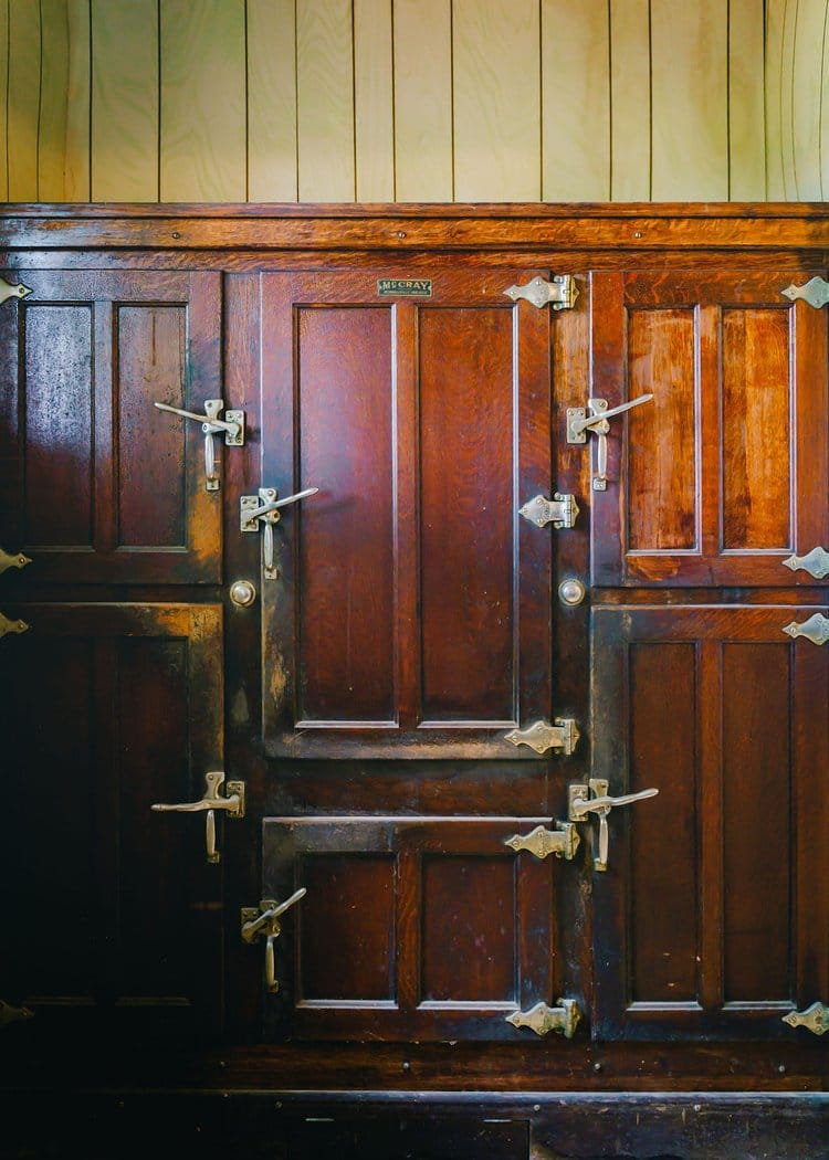 A cabinet in the mansion's refrigerator room.