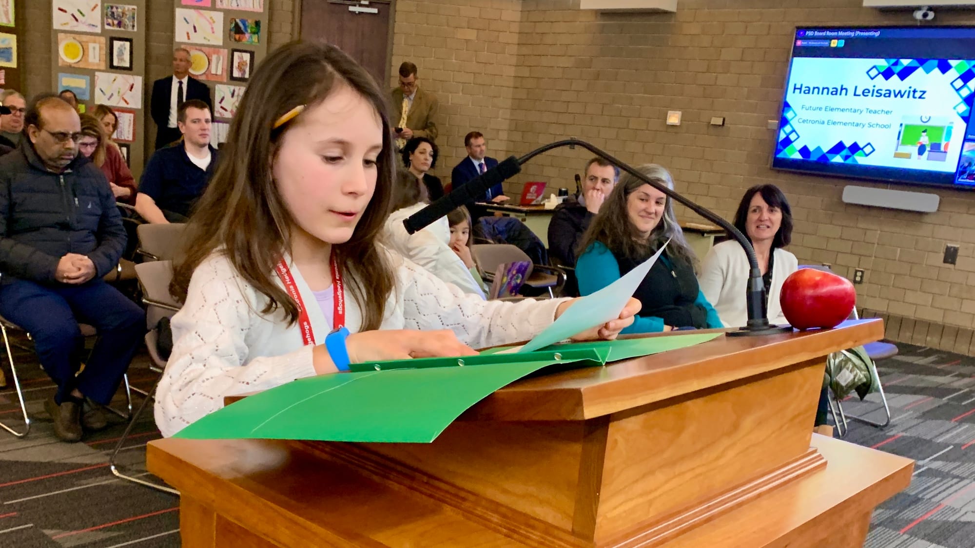 Cetronia Elementary School student Hannah Lesawitz, a future teacher, presents for the Parkland School Board.