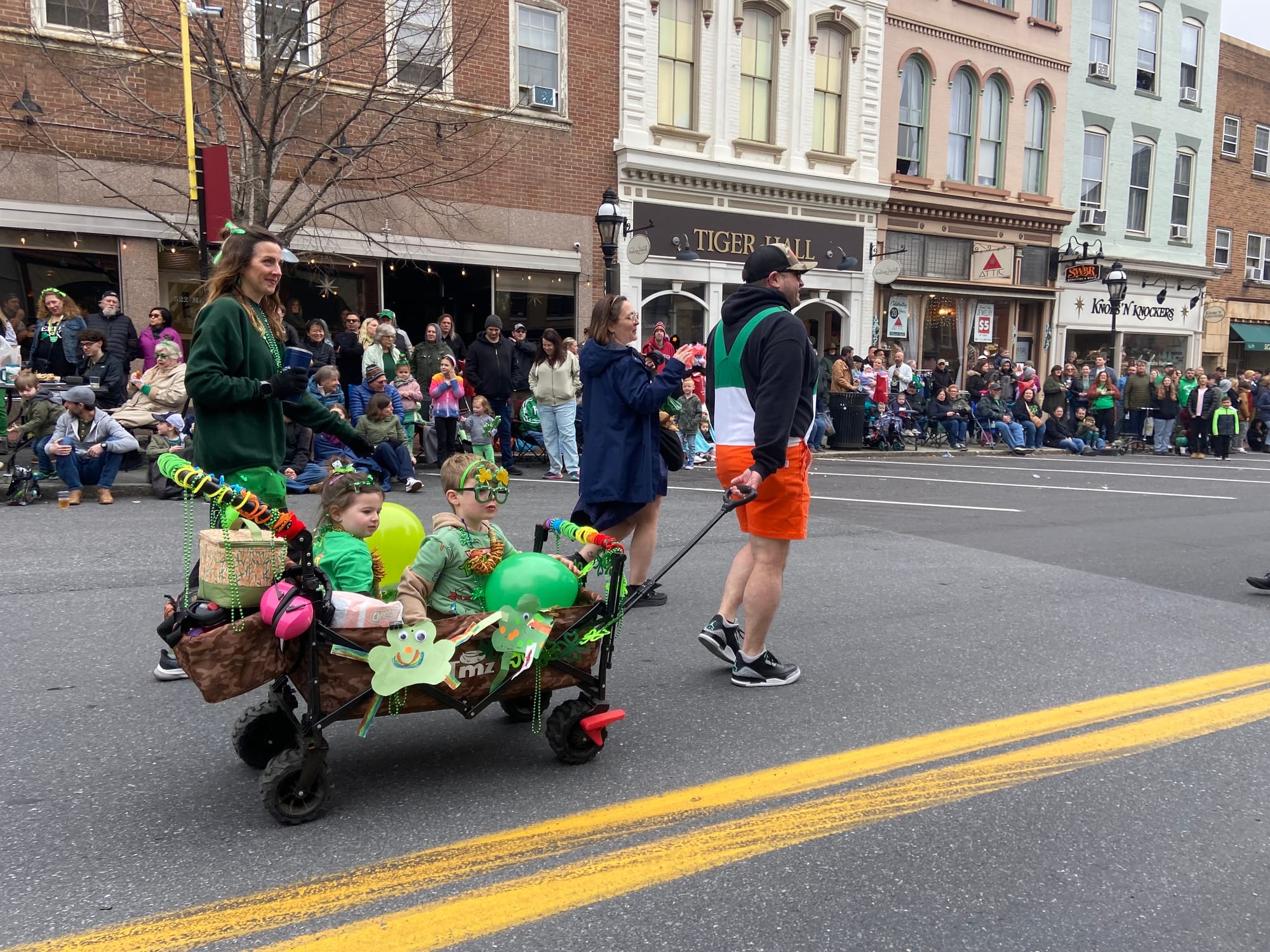 The Parade of Shamrocks, hosted by Celtic Cultural Alliance, kicked off at 1 p.m. Saturday, winding its way through the city’