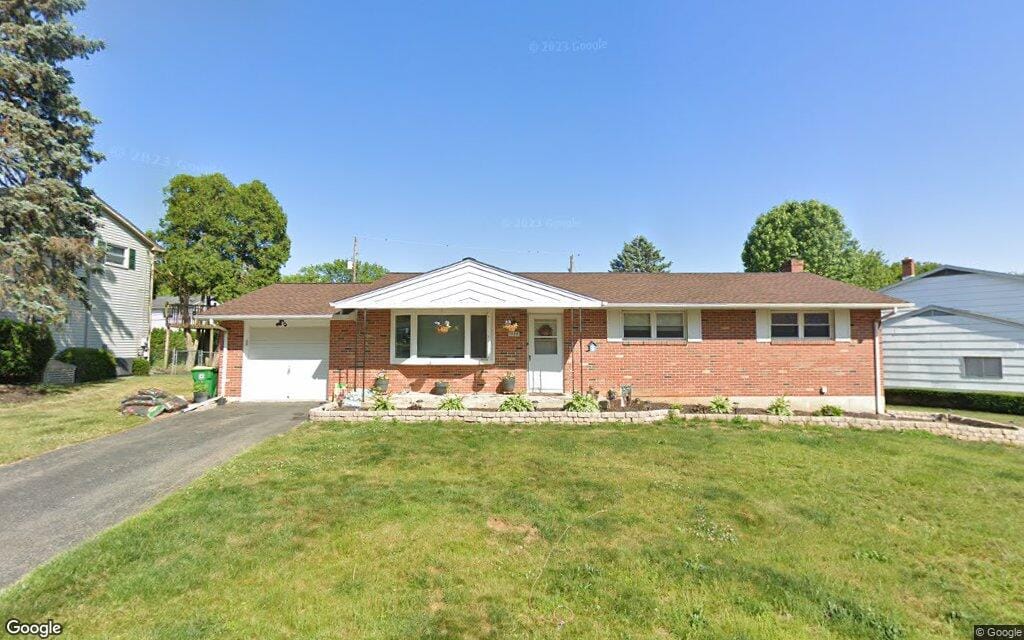 $380K, single-family house at 1496 Laurel Lane 